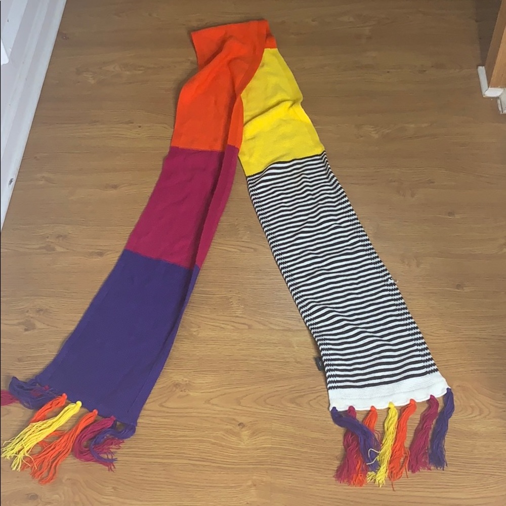 New York & Company Multicolored Patterned Scarf - image 5